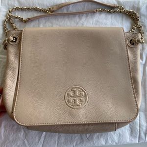 Tory Burch soft pink shoulder purse.